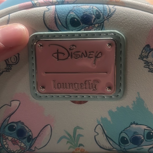 Backpack - Picture 3 of 3